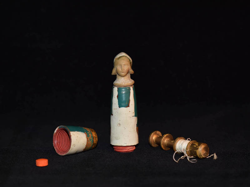 Annabel Elgar, Birds Fly Low