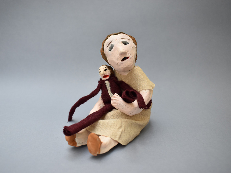 Annabel Elgar, Clay, 04